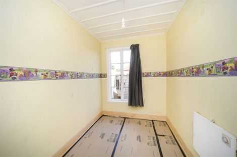 Photo of property in 102 Atawhai Road, Fitzherbert, Palmerston North, 4410