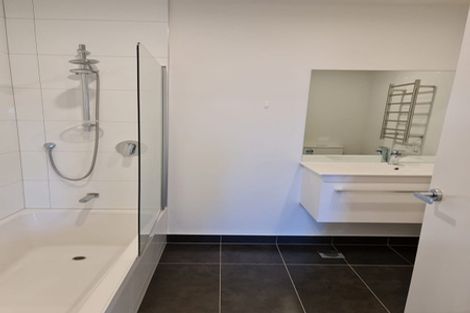 Photo of property in 22d Mandalay Terrace, Khandallah, Wellington, 6035