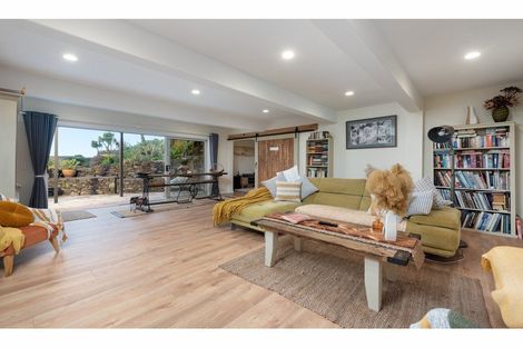 Photo of property in 3 Pamir Place, Welcome Bay, Tauranga, 3112