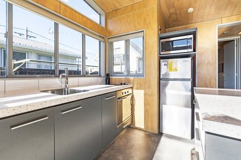 Photo of property in 29 Third Avenue, Urenui, 4377