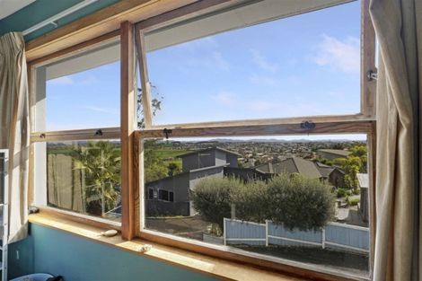 Photo of property in 7a Greenfield Drive, Western Heights, Hamilton, 3200