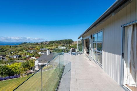 Photo of property in 119 Wakeman Road, Acacia Bay, Taupo, 3330