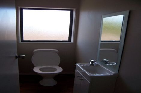 Photo of property in 45 Sunline Avenue, Massey, Auckland, 0614