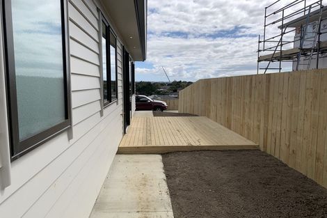 Photo of property in 20 Springhill Lane, Sunnyvale, Auckland, 0612