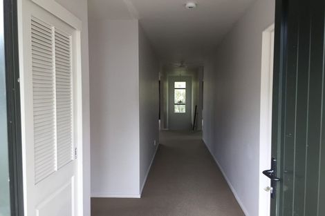 Photo of property in 302b Triangle Road, Massey, Auckland, 0614