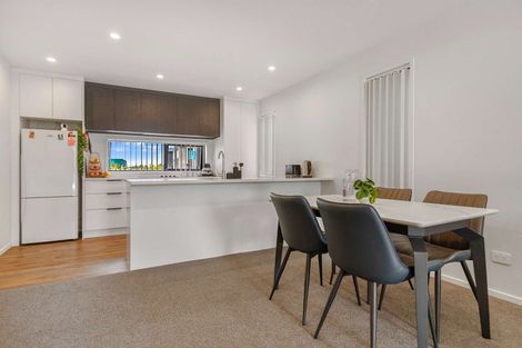 Photo of property in 66 Jacks Landing Drive, Hamilton Lake, Hamilton, 3204