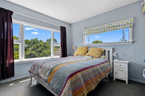 Photo of property in 50 Aorangi Road, Bryndwr, Christchurch, 8053