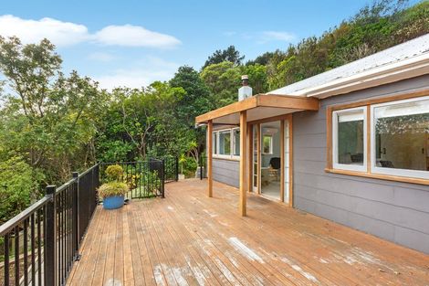 Photo of property in 82 Cluny Road, Plimmerton, Porirua, 5026