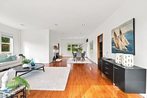 Photo of property in 308 Hurstmere Road, Takapuna, Auckland, 0622
