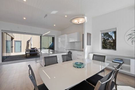 Photo of property in 31 Taranga Road, Langs Beach, Waipu, 0582