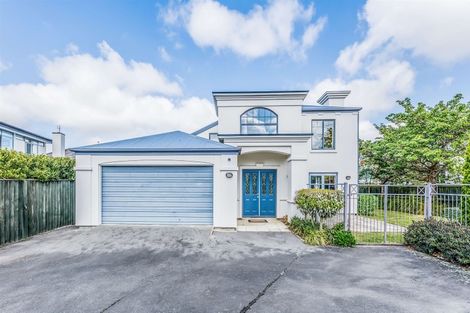 Photo of property in 44 Chateau Drive, Burnside, Christchurch, 8053