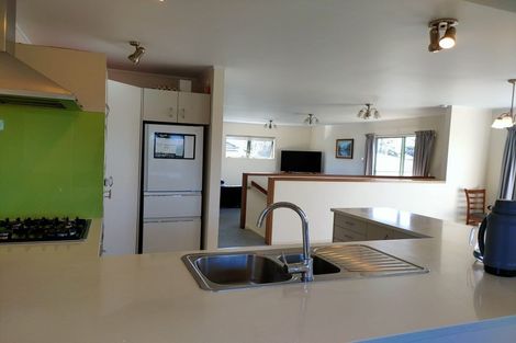 Photo of property in 14 Bedford Street, Te Atatu South, Auckland, 0610