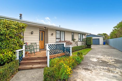 Photo of property in 20 Augustus Street, Carterton, 5713