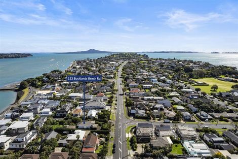Photo of property in 133 Bucklands Beach Road, Bucklands Beach, Auckland, 2012