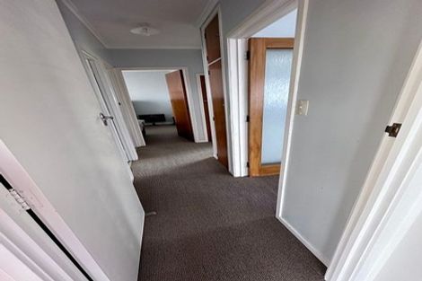 Photo of property in 2/38 Knightsbridge Drive, Forrest Hill, Auckland, 0620