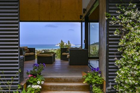 Photo of property in 58 Te Apiti Road, Waimarama, Havelock North, 4294