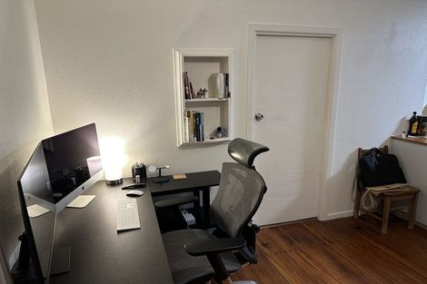 Photo of property in 25 Seccombes Road, Epsom, Auckland, 1023