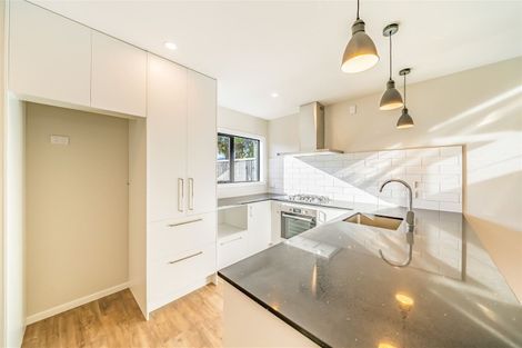 Photo of property in 24d Palmer Crescent, Silverstream, Upper Hutt, 5019