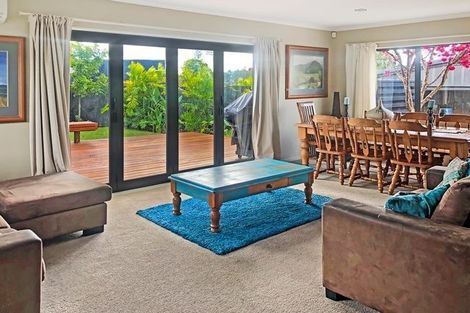 Photo of property in 2/60 Salisbury Road, Birkdale, Auckland, 0626