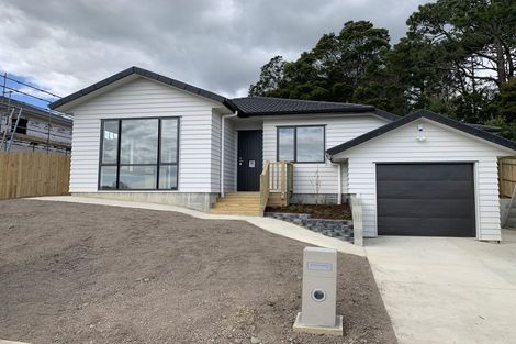 Photo of property in 20 Springhill Lane, Sunnyvale, Auckland, 0612