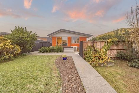 Photo of property in 2/518 Marine Parade, South New Brighton, Christchurch, 8062