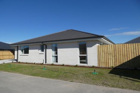 Photo of property in 38 Loch Tanna Way, Yaldhurst, Christchurch, 8042