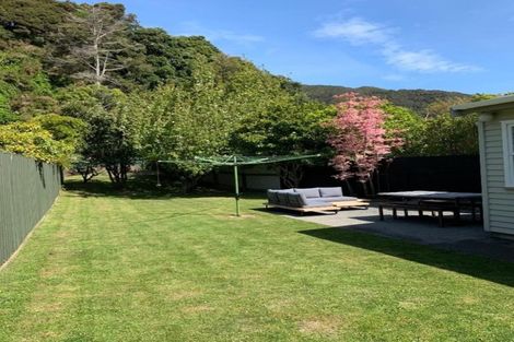 Photo of property in 63 Wyndrum Avenue, Waterloo, Lower Hutt, 5011