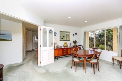 Photo of property in 1 Maple Crescent, Whalers Gate, New Plymouth, 4310