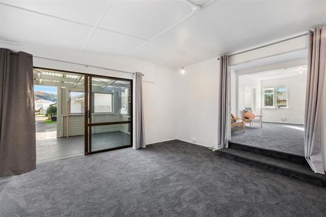 Photo of property in 9 Kaka Street, Western Heights, Rotorua, 3015