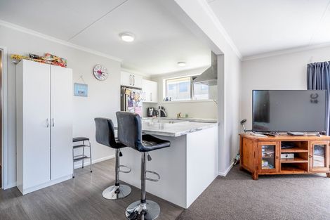 Photo of property in 32 Dundee Place, Strathern, Invercargill, 9812