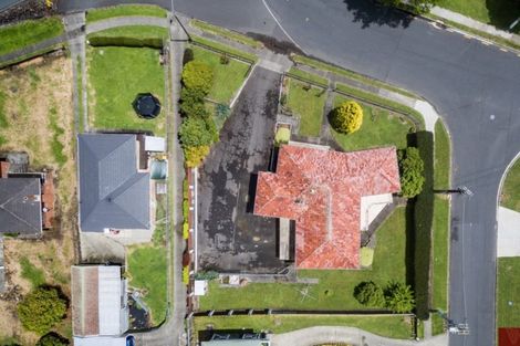 Photo of property in 2 Great South Road, Papakura, 2110