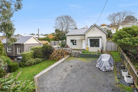Photo of property in 33 Beresford Street, Kaikorai, Dunedin, 9010