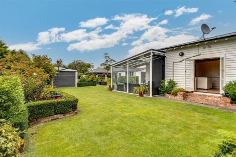 Photo of property in 130 Gloucester Street, Taradale, Napier, 4112