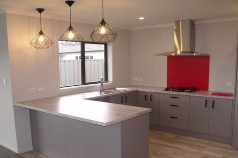 Photo of property in 19 Mckay Close, Frimley, Hastings, 4120