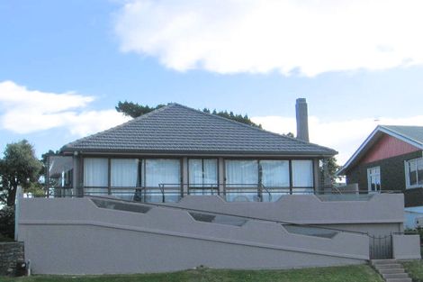 Photo of property in 80 Marine Parade, Mount Maunganui, 3116