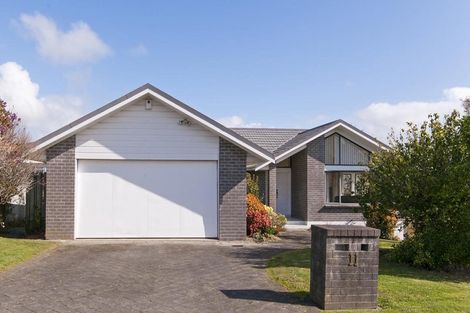 Photo of property in 11 Woodgers Way, Somerville, Auckland, 2014