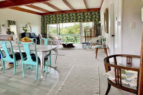 Photo of property in 35 Tahuna Road, Paihia, 0200