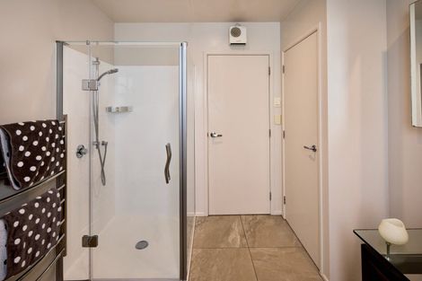 Photo of property in 21 Arahiwi Grove, Tirohanga, Lower Hutt, 5010