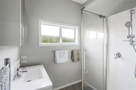 Photo of property in 54 Mathesons Road, Phillipstown, Christchurch, 8011