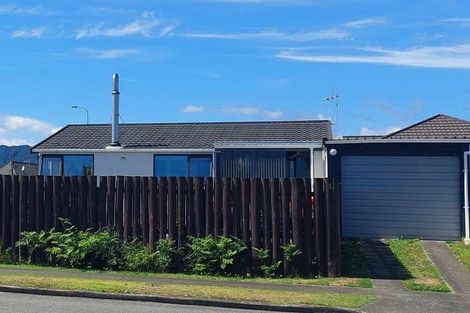 Photo of property in 1 Perth Street, Levin, 5510