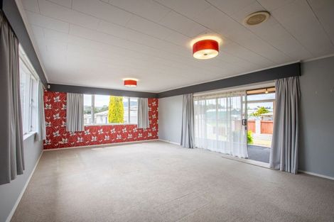 Photo of property in 16 Moore Street, Ohakune, 4625