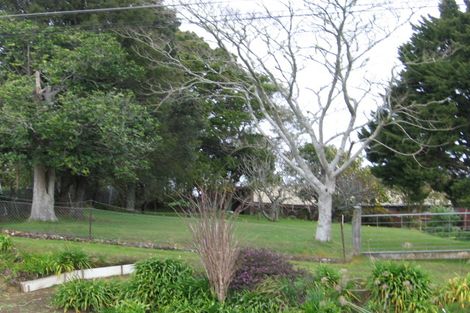 Photo of property in 15 Puriri Street, Helensville, 0800