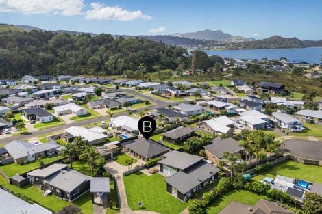 Photo of property in 22 Captain Wood Avenue, Whitianga, 3510