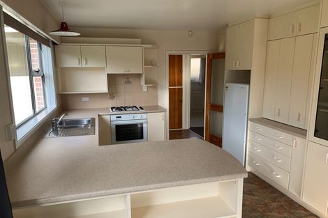 Photo of property in 5 Pahau Place, Cracroft, Christchurch, 8025