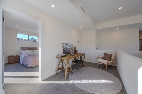 Photo of property in 60 Kirimoko Crescent, Wanaka, 9305