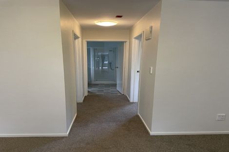 Photo of property in 9/3 The Avenue, Albany, Auckland, 0632