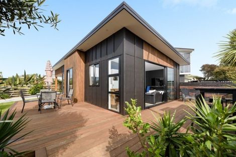 Photo of property in 4 Concord Avenue, Mount Maunganui, 3116