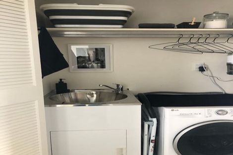 Photo of property in 8/58 Papanui Road, Merivale, Christchurch, 8014