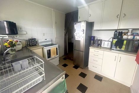 Photo of property in 8 Dinglebank Road, Mount Wellington, Auckland, 1060