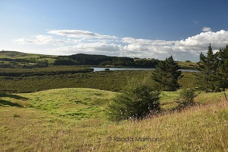 Photo of property in 21 Matahehe Lane, Tinopai, 0593